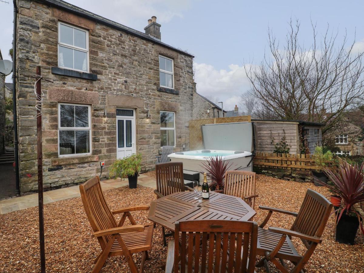 Woodbine Matlock (Derbyshire)